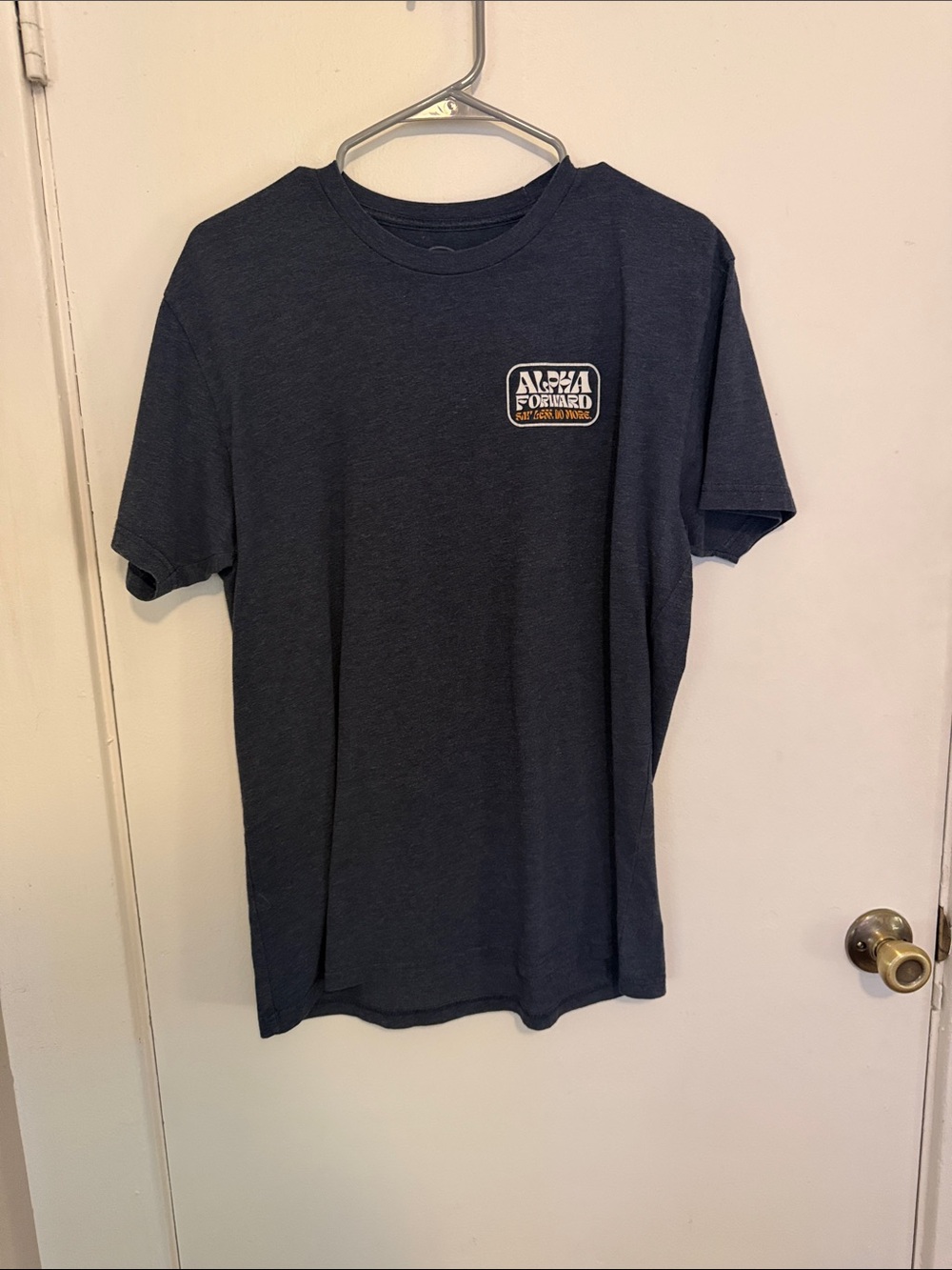 Sea Forward Men's Short Sleeve Graphic Tee - Dark Blue